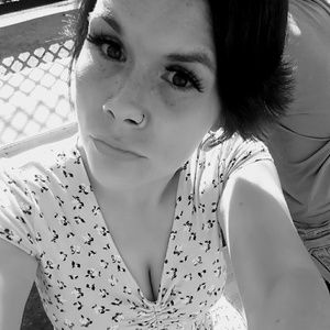 Meet your Posher, Latasha